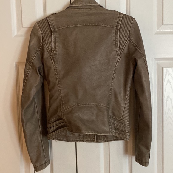 2 Bella faux leather jacket - Picture 3 of 4